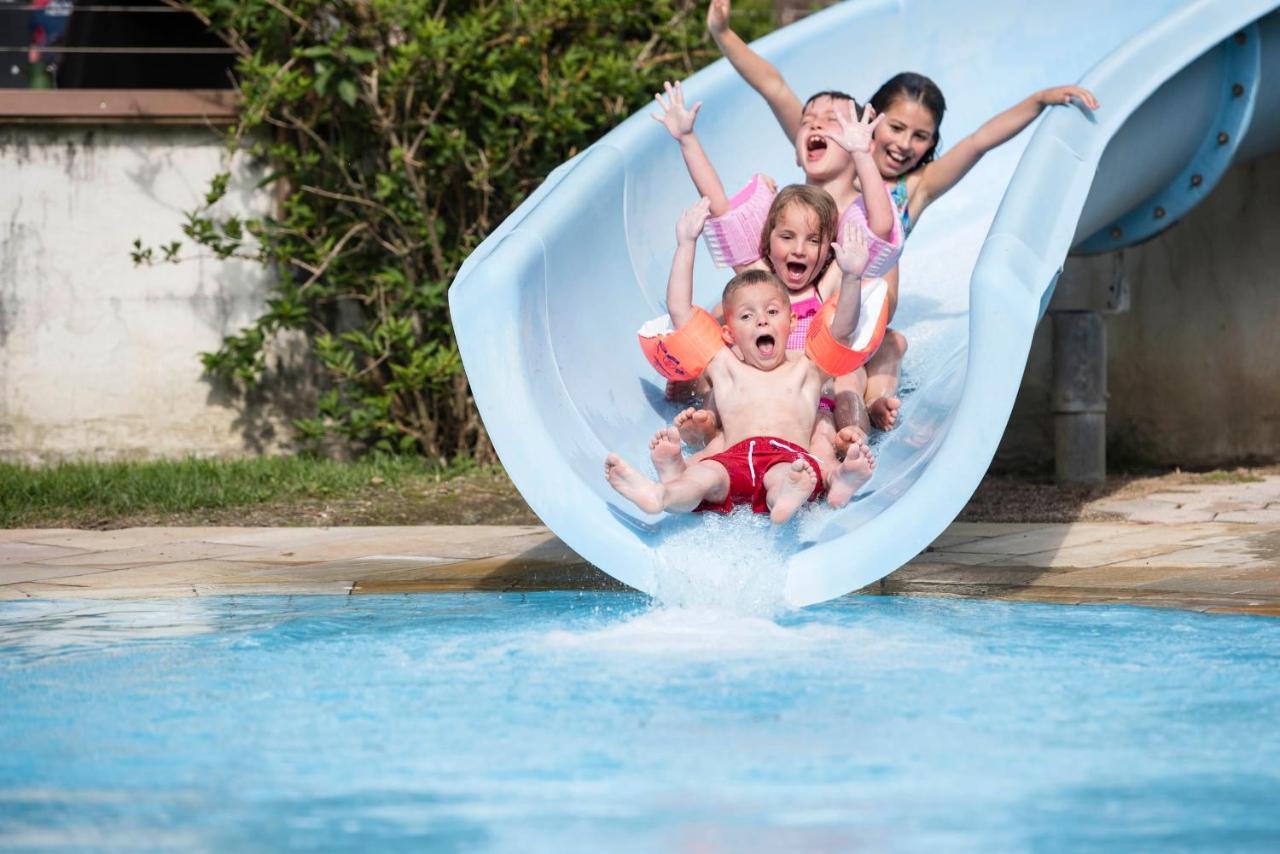Stroblhof Active Family Spa Resort San Leonardo in Passiria Esterno foto