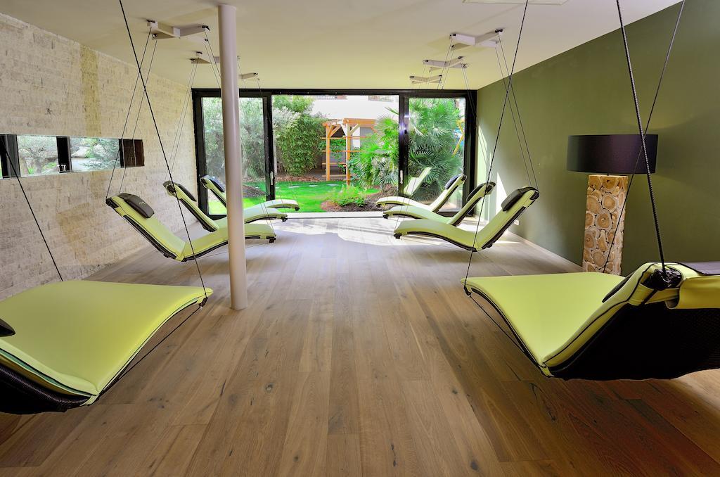 Stroblhof Active Family Spa Resort San Leonardo in Passiria Esterno foto